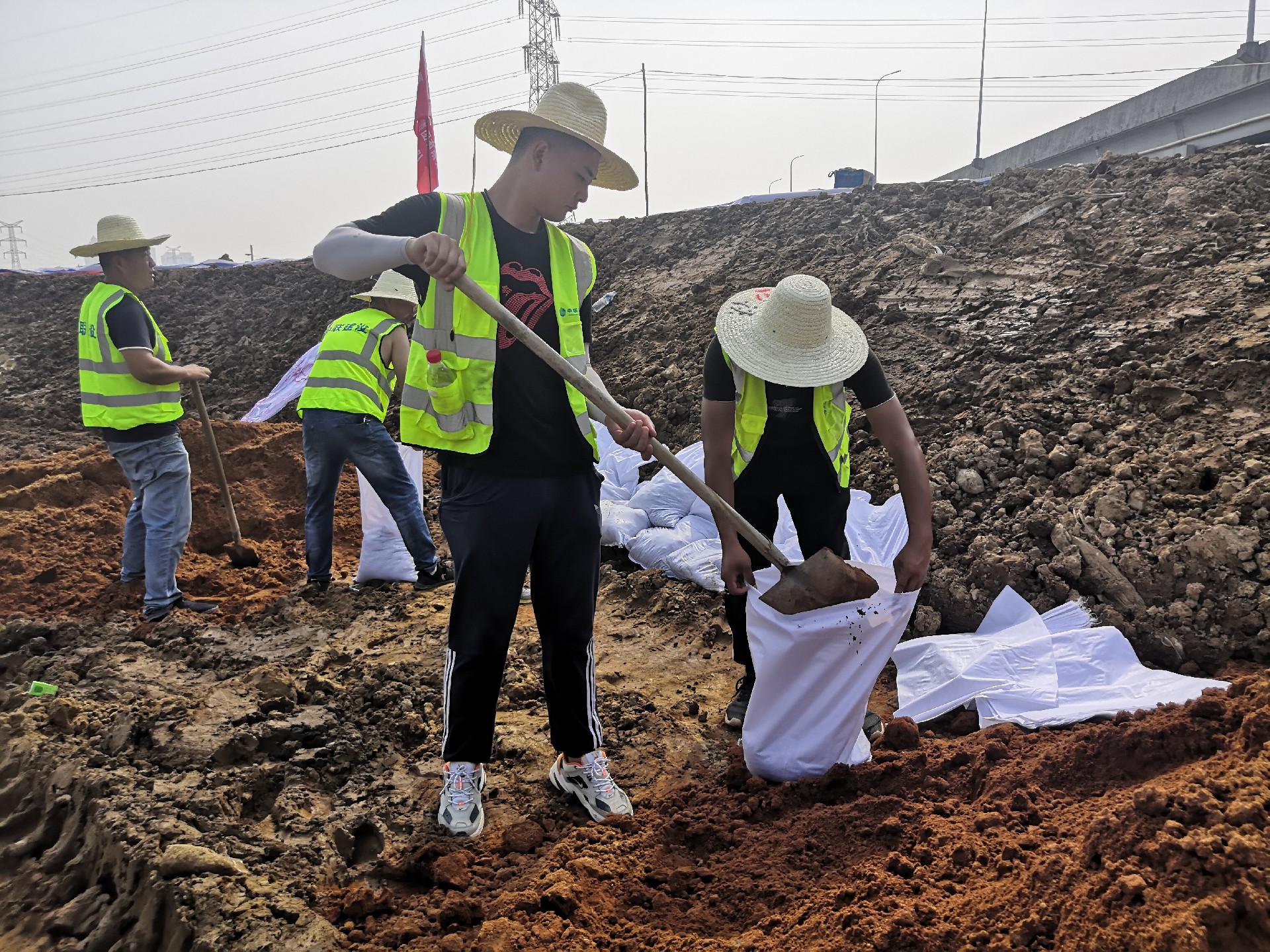 1595485263181732.jpg 1595485263181732.jpg