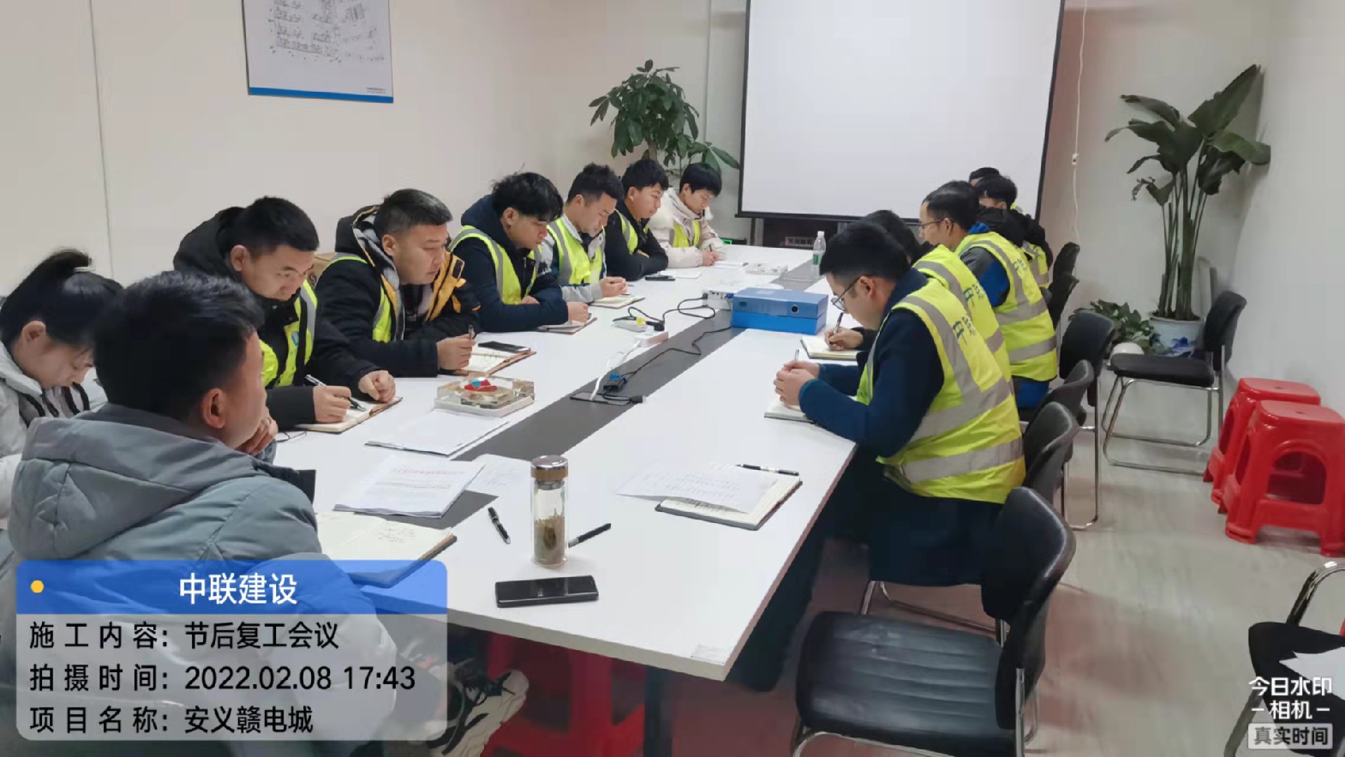 1645599033384849.jpg 1645599033384849.jpg