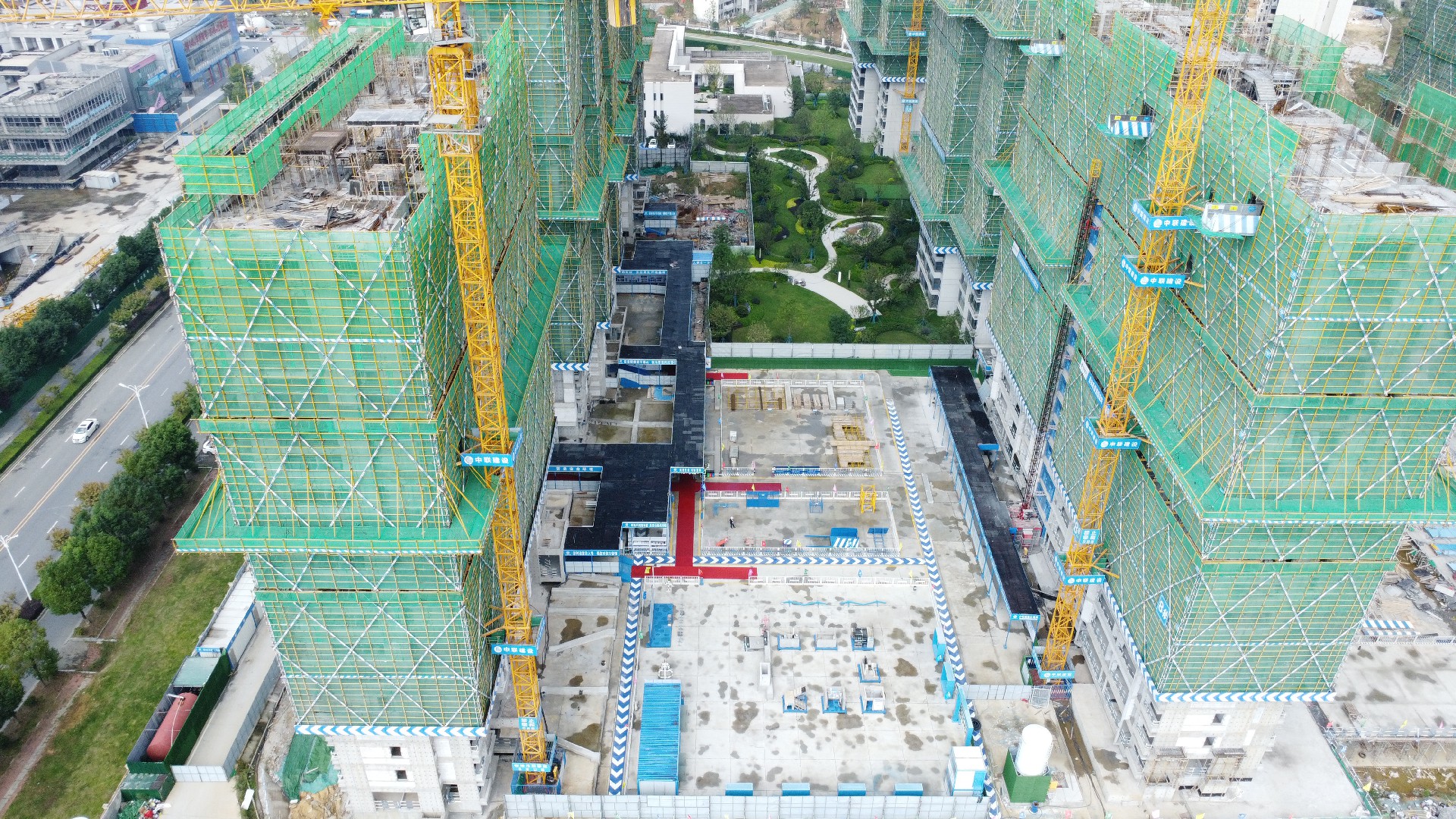 1698915885183947.jpg 1698915885183947.jpg