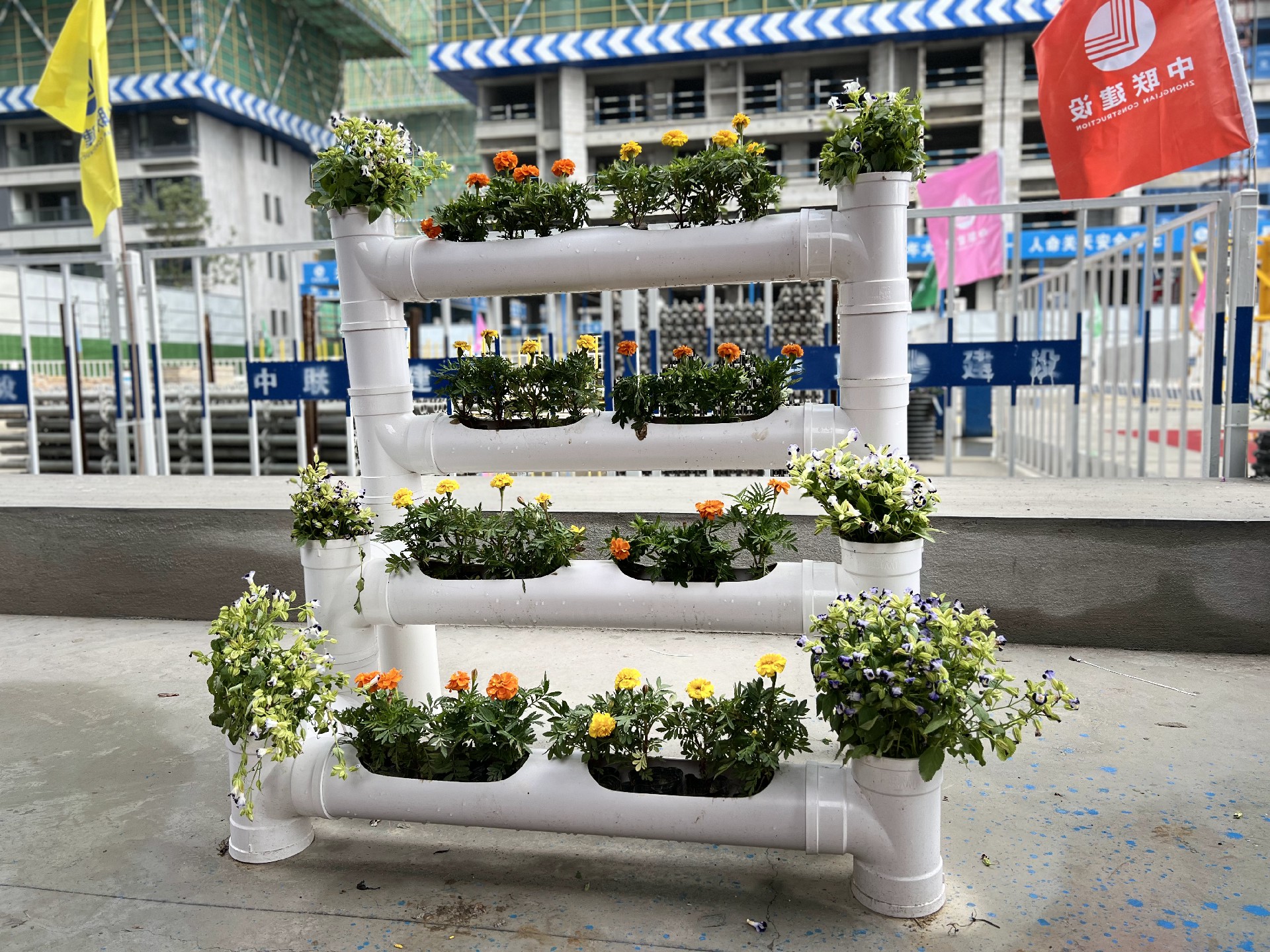 1698915962420744.jpg 1698915962420744.jpg