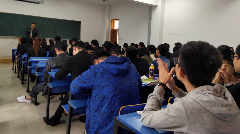 QQ图片20181019122405.png QQ图片20181019122405.png